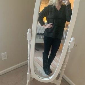 NWT- Women’s Tahari Wool Blend Sweater